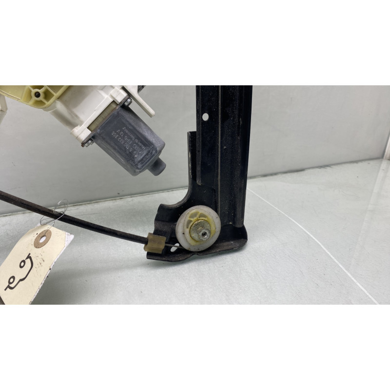Leve vitre electrique arriere droit CITROEN C6 Photo n°5
