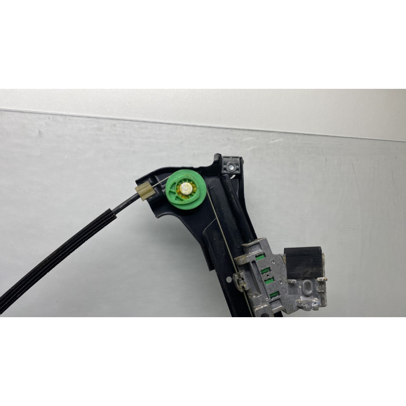 Leve vitre electrique avant droit CITROEN C6 Photo n°5