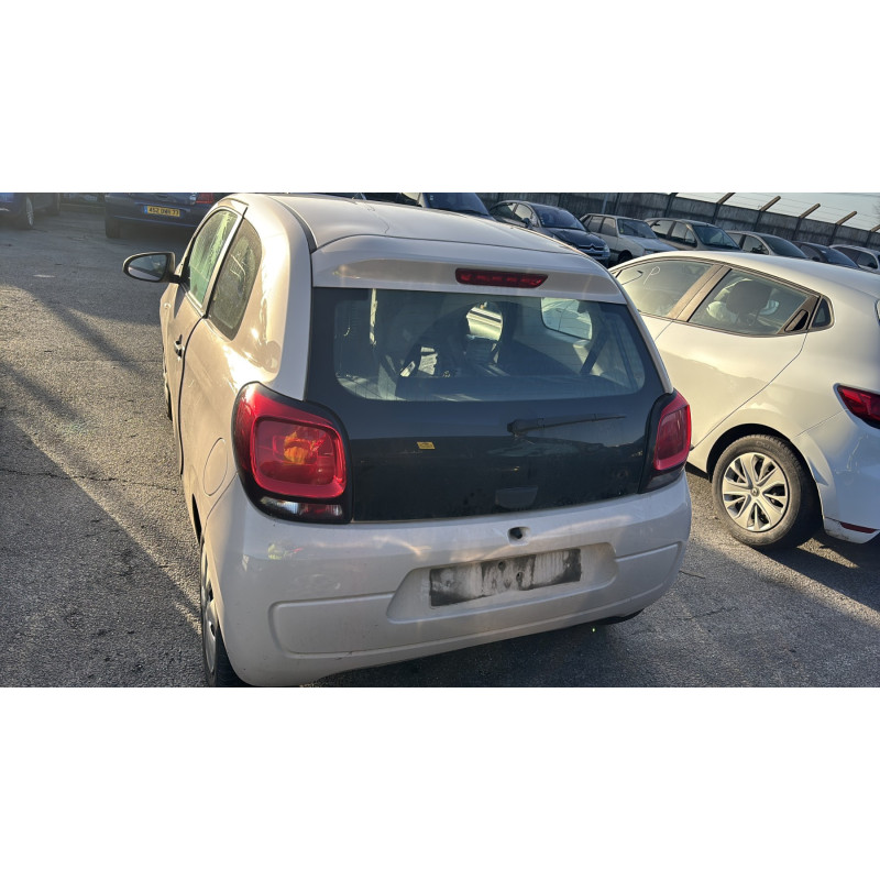 Vitre avant gauche CITROEN C1 2 Photo n°10