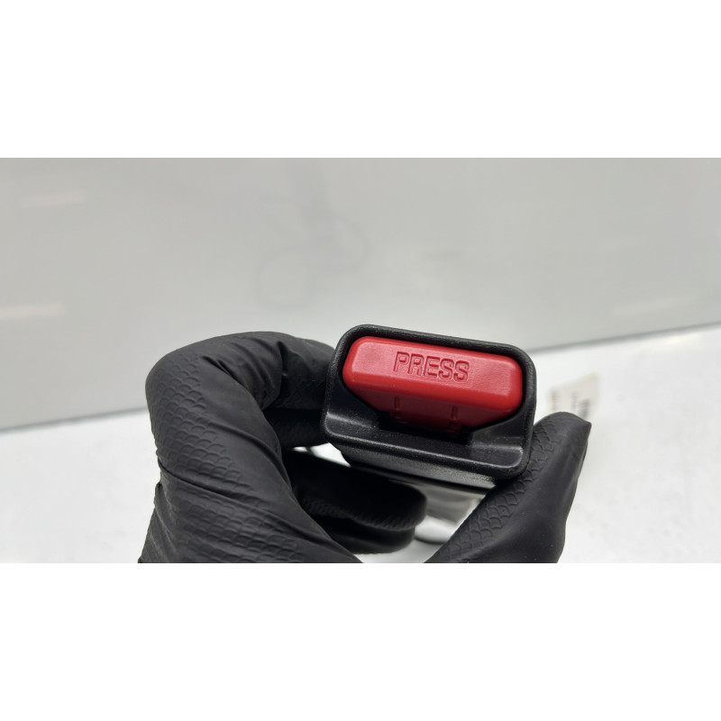Attache ceinture avant gauche CITROEN C1 2 Photo n°4