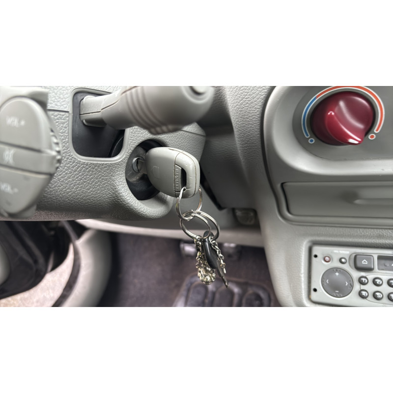 Serrure avant droit RENAULT TWINGO 1 Photo n°17