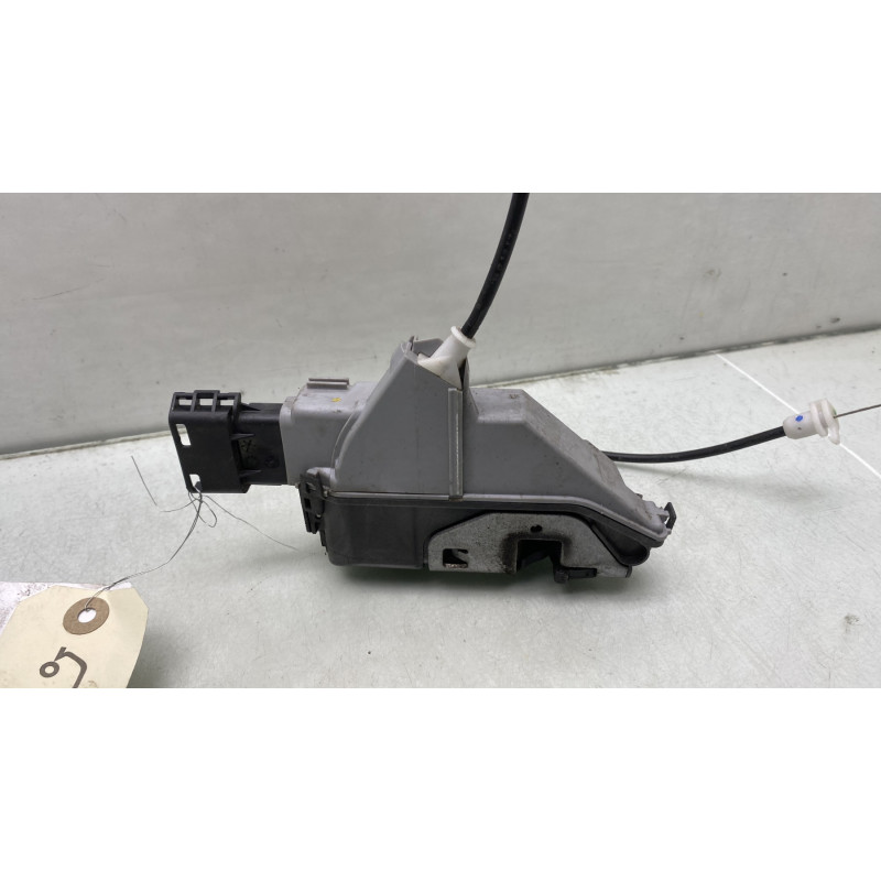 Serrure arriere droit PEUGEOT 5008 1 Photo n°5