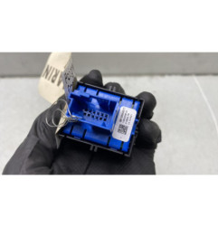 Poignee electrique frein a main PEUGEOT 3008 2