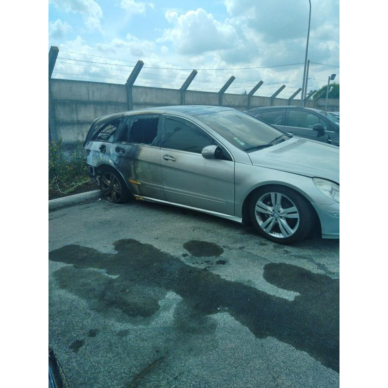 Feu arriere principal gauche (feux) MERCEDES CLASSE R 251 Photo n°6