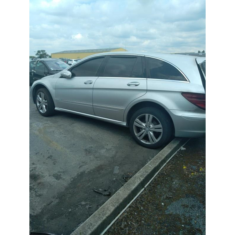 Feu arriere principal gauche (feux) MERCEDES CLASSE R 251 Photo n°7