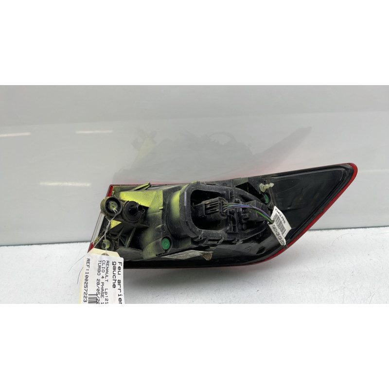 Feu arriere principal gauche (feux) RENAULT CLIO 4 Photo n°4