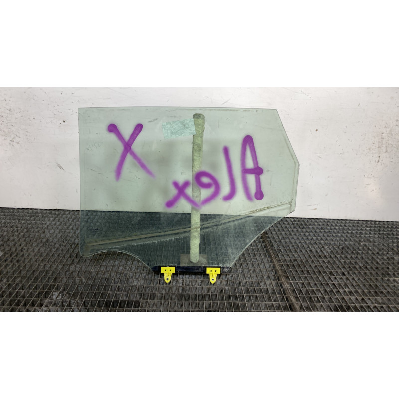 Vitre arriere droit RENAULT KADJAR Photo n°6