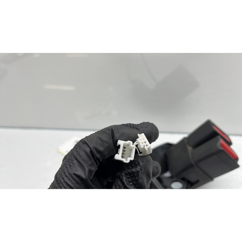Attache ceinture arriere droit RENAULT KADJAR Photo n°5