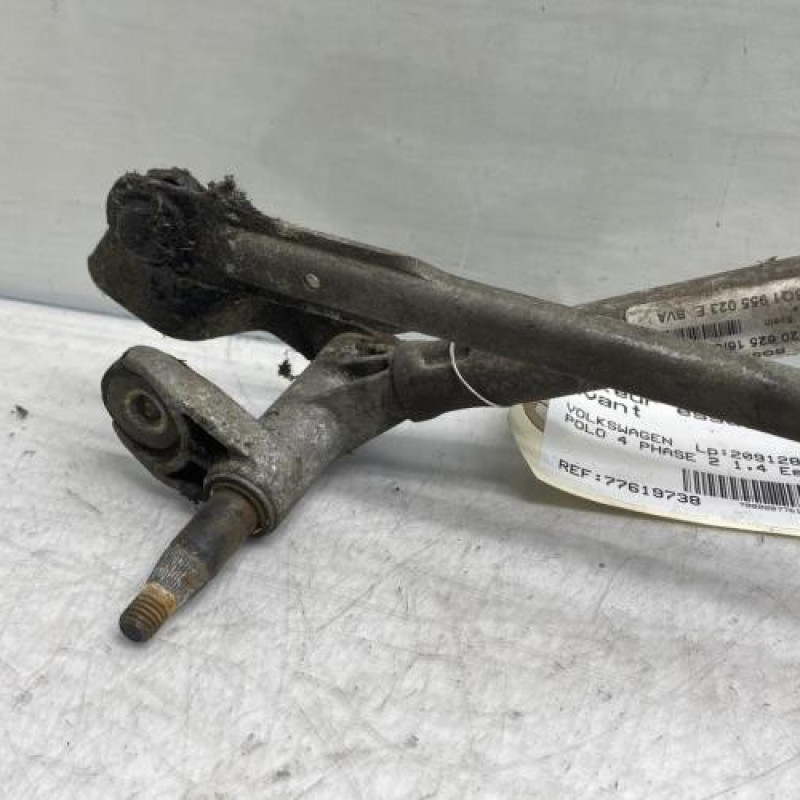 Moteur essuie glace avant VOLKSWAGEN POLO 4 Photo n°3