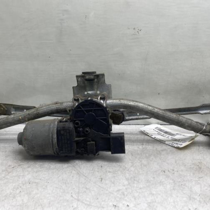 Moteur essuie glace avant VOLKSWAGEN POLO 4 Photo n°4
