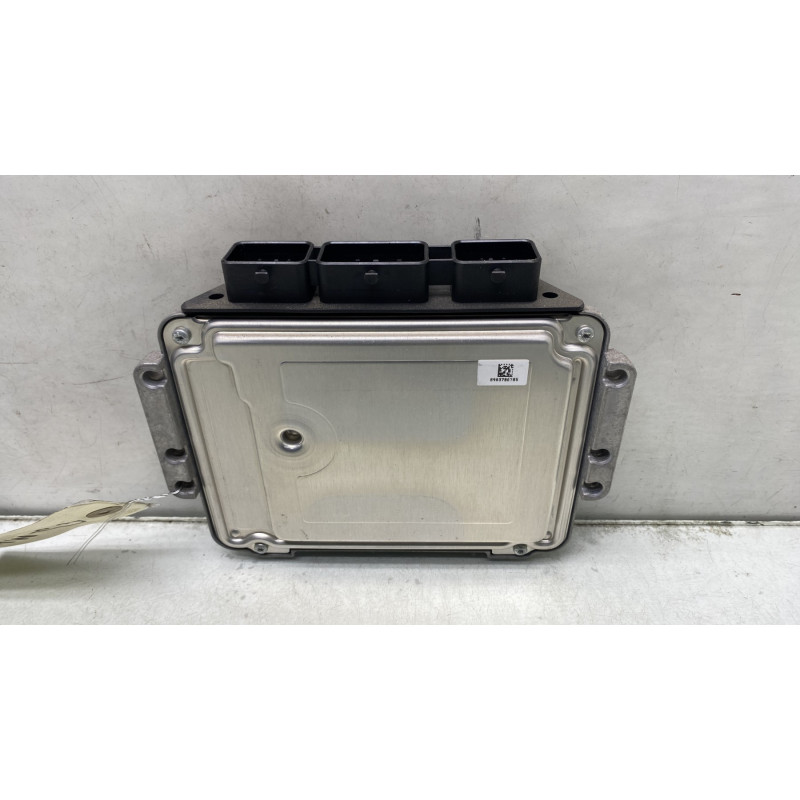 Calculateur moteur CITROEN C4 GRAND PICASSO 1 Photo n°4