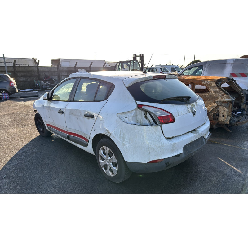 Boitier UCH RENAULT MEGANE 3 Photo n°7