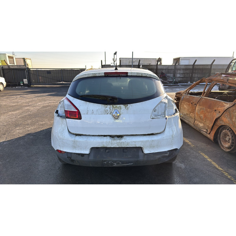 Boitier UCH RENAULT MEGANE 3 Photo n°8