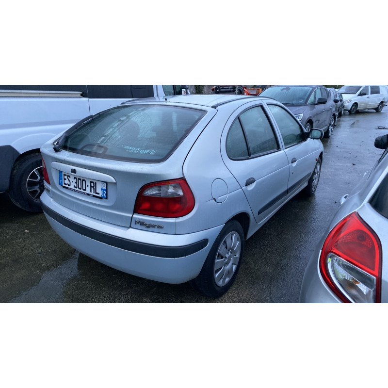 Moteur essuie glace arriere RENAULT MEGANE 1 Photo n°6