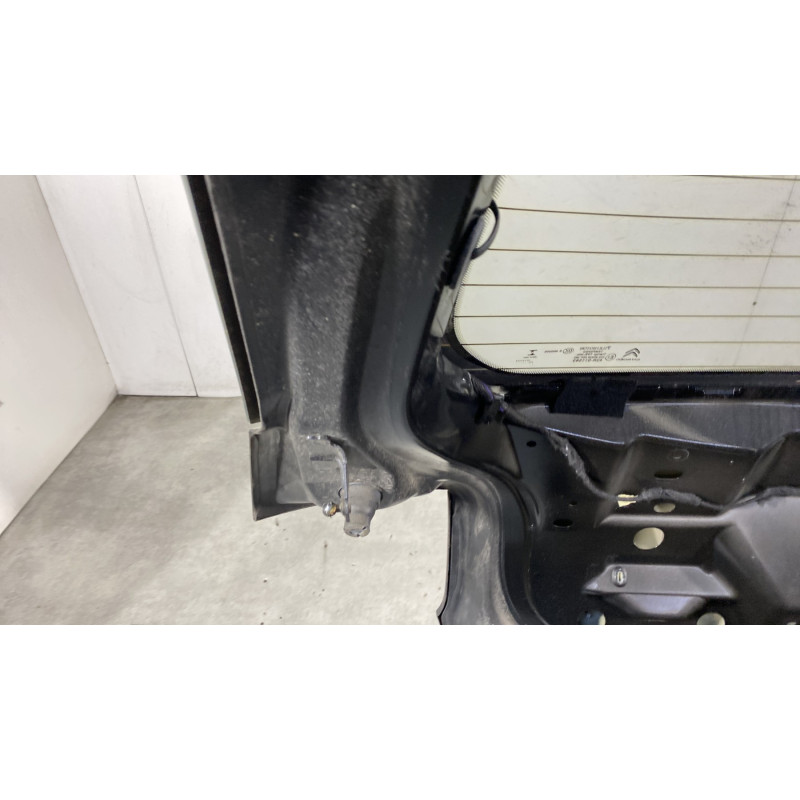 Malle/Hayon arriere CITROEN C4 CACTUS Photo n°9