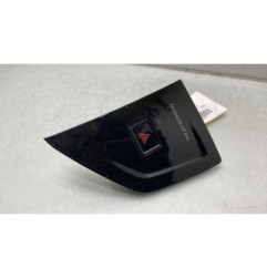 Bouton de warning VOLKSWAGEN POLO 6 Photo n°1