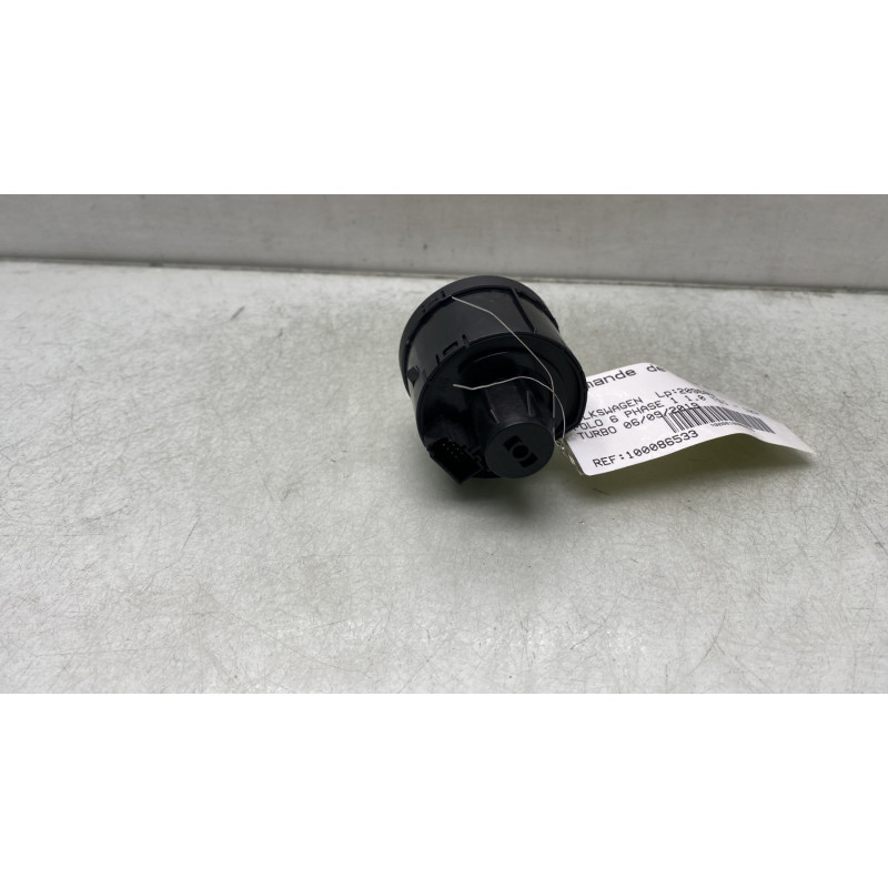 Commande de phare VOLKSWAGEN POLO 6 Photo n°2