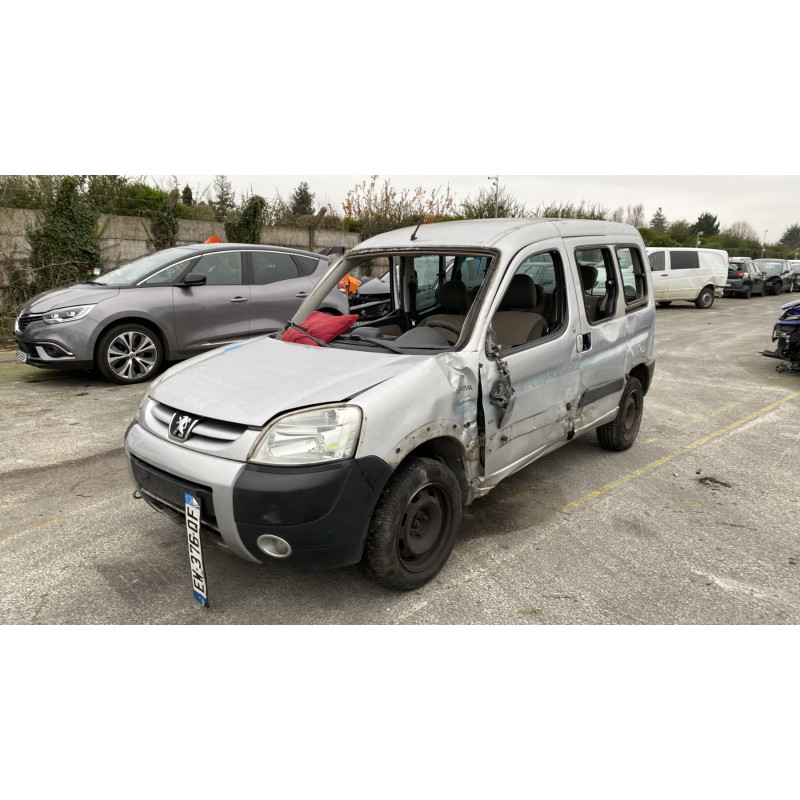 Calandre PEUGEOT PARTNER 1 Photo n°5