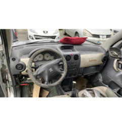 Calandre PEUGEOT PARTNER 1