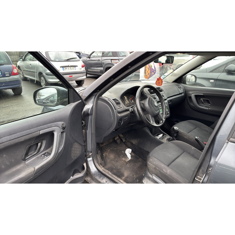 Retroviseur droit SKODA FABIA 2 Photo n°14