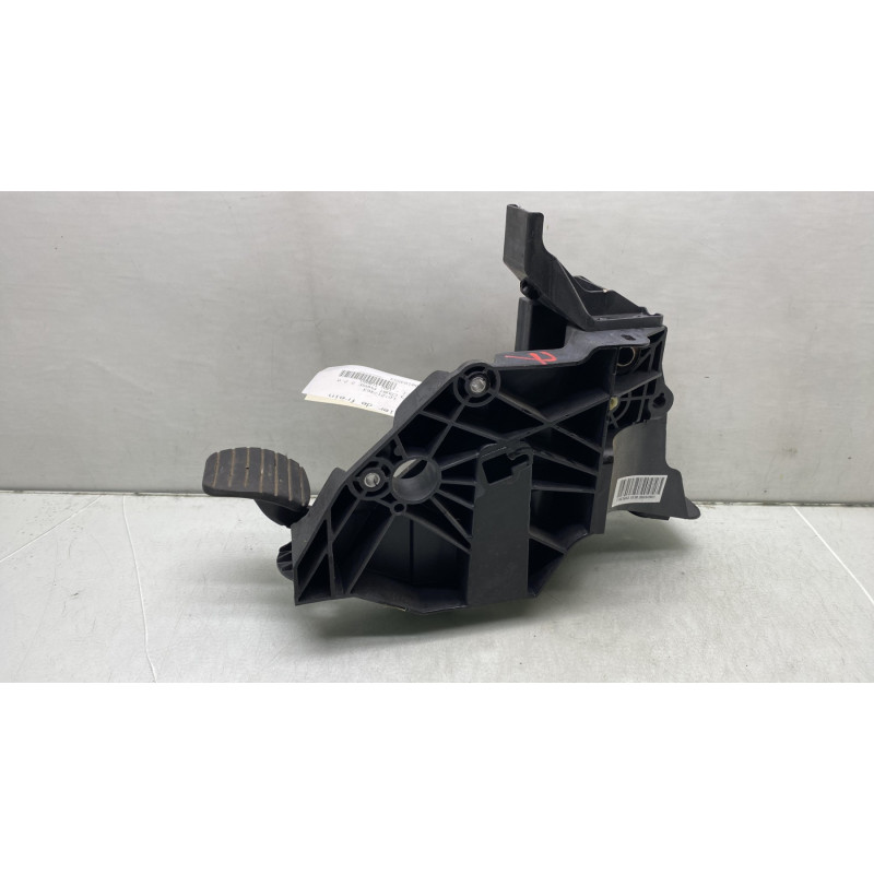Pedale de frein RENAULT TRAFIC 3 COURT Photo n°1