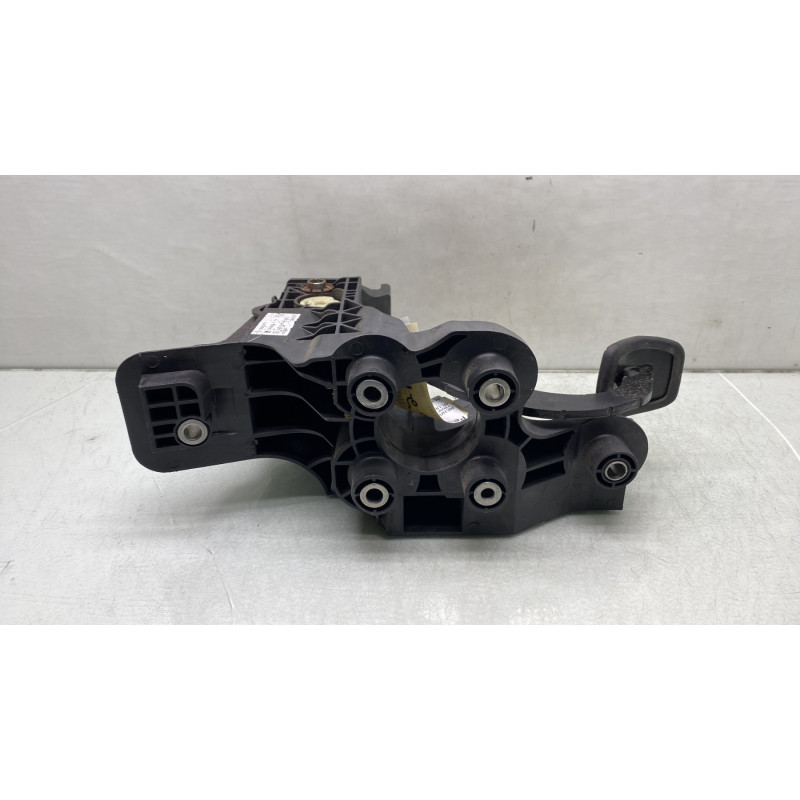 Pedale de frein RENAULT TRAFIC 3 COURT Photo n°3