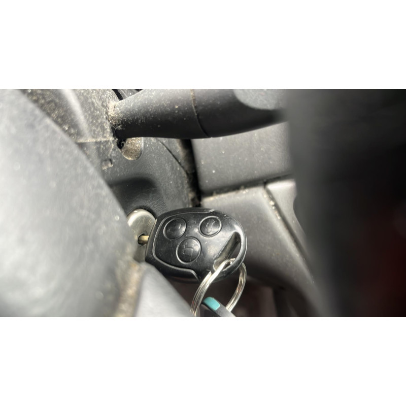 Serrure avant gauche FORD FOCUS 1 Photo n°9