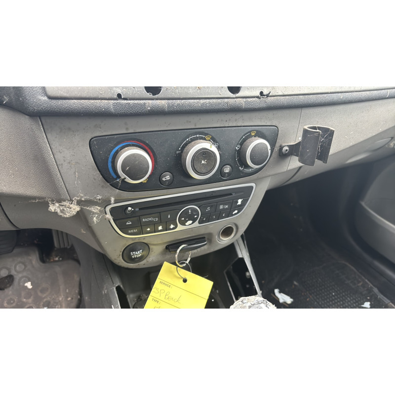 Boitier UCH RENAULT MEGANE 3 Photo n°17