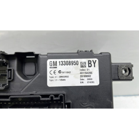 Porte fusible OPEL CORSA D