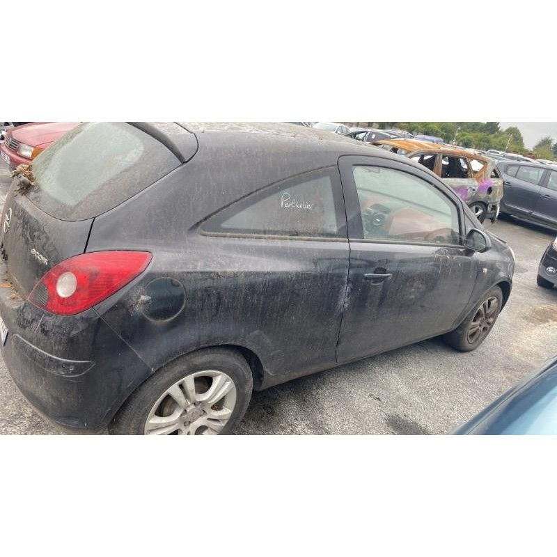 Porte fusible OPEL CORSA D Photo n°6
