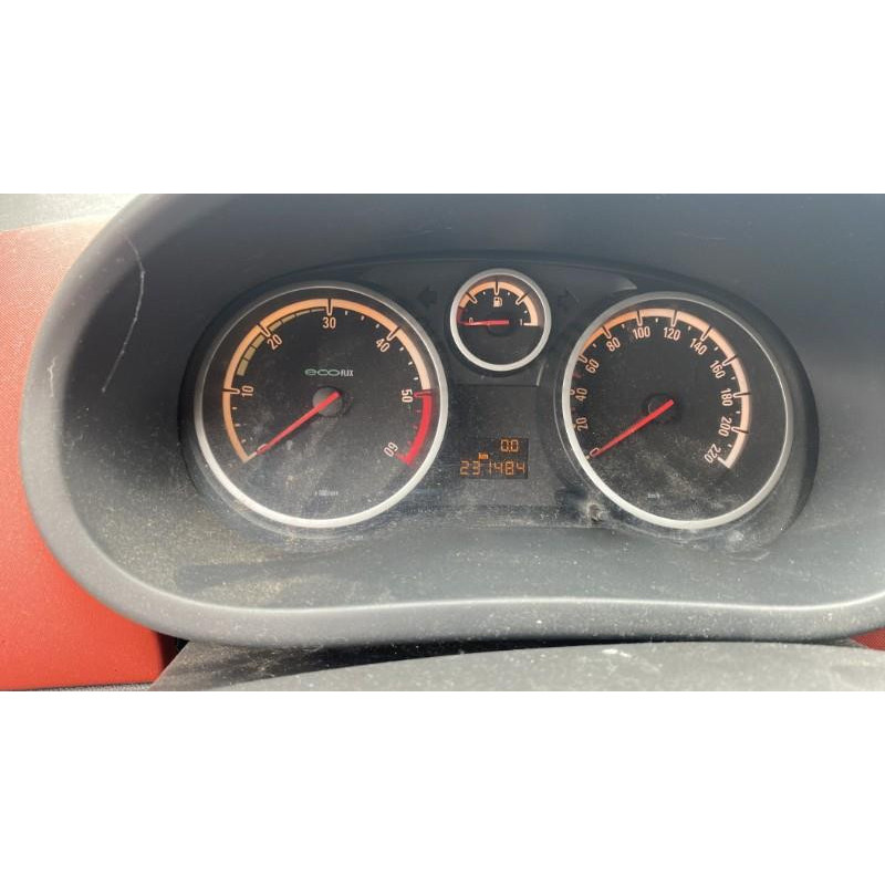 Porte fusible OPEL CORSA D Photo n°17