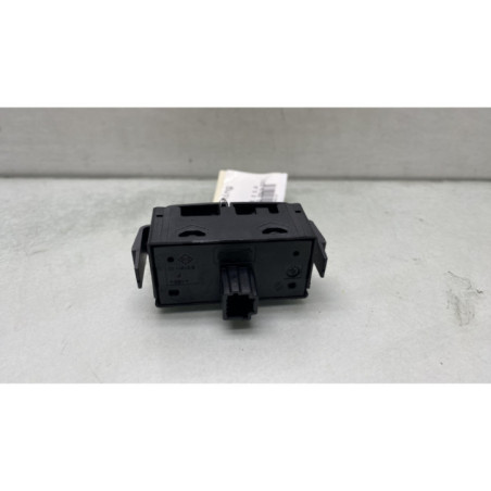 Bouton de warning RENAULT TRAFIC 3 COURT
