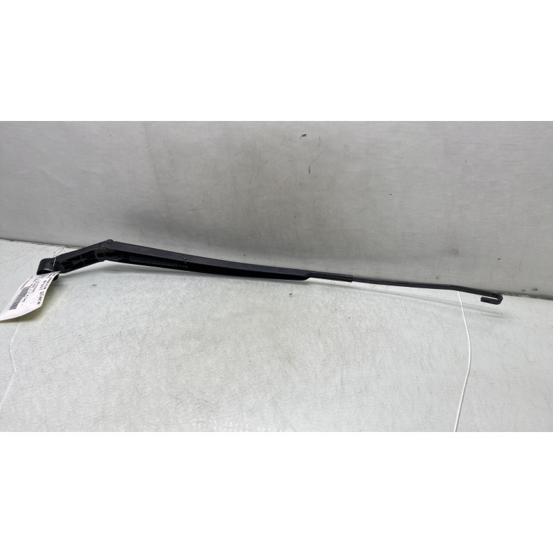 Bras essuie glace avant droit TOYOTA YARIS 2 Photo n°2