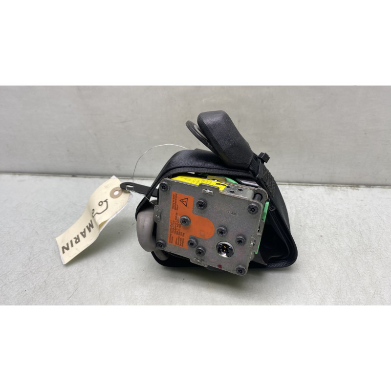 Pretensionneur de ceinture avant droit TOYOTA YARIS 2 Photo n°1