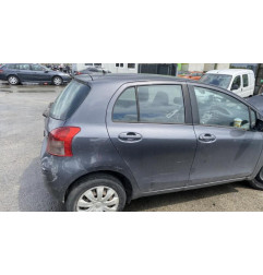 Pretensionneur de ceinture avant droit TOYOTA YARIS 2