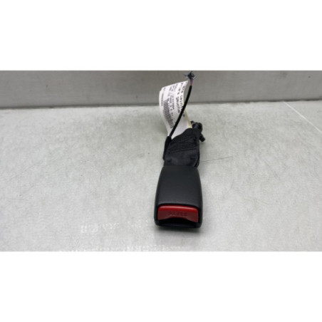 Attache ceinture arriere gauche RENAULT CAPTUR 1