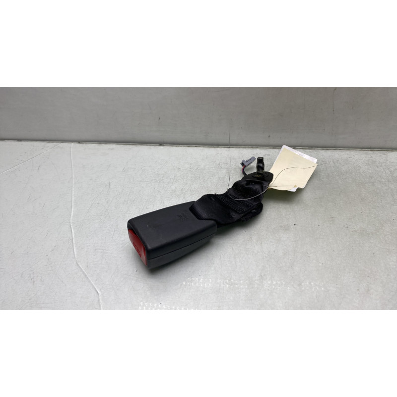 Attache ceinture arriere gauche RENAULT CAPTUR 1 Photo n°3