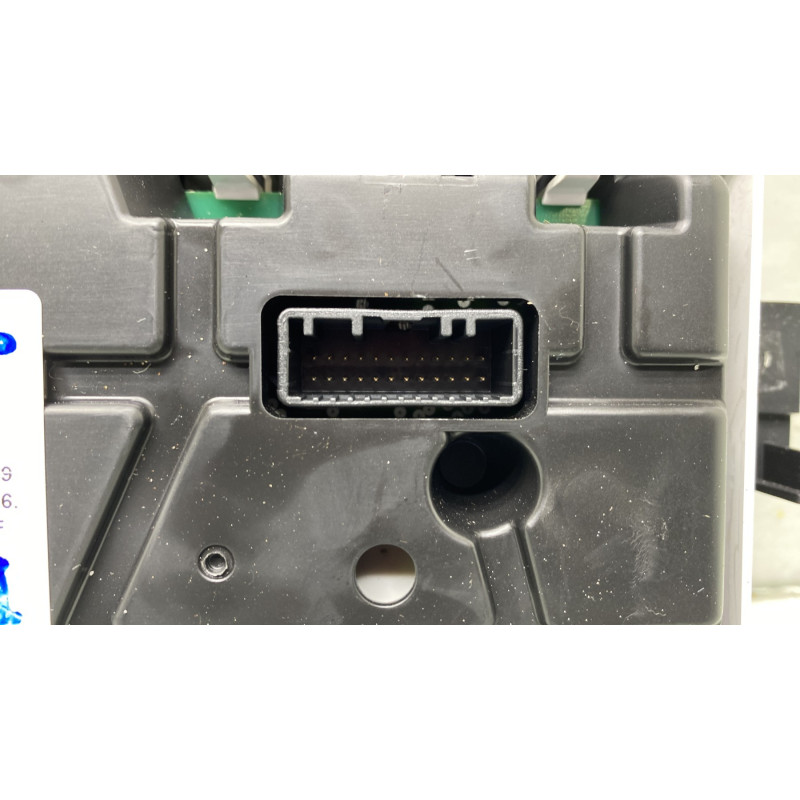 Compteur RENAULT CAPTUR 1 Photo n°4