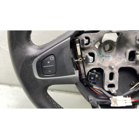 Volant RENAULT CAPTUR 1