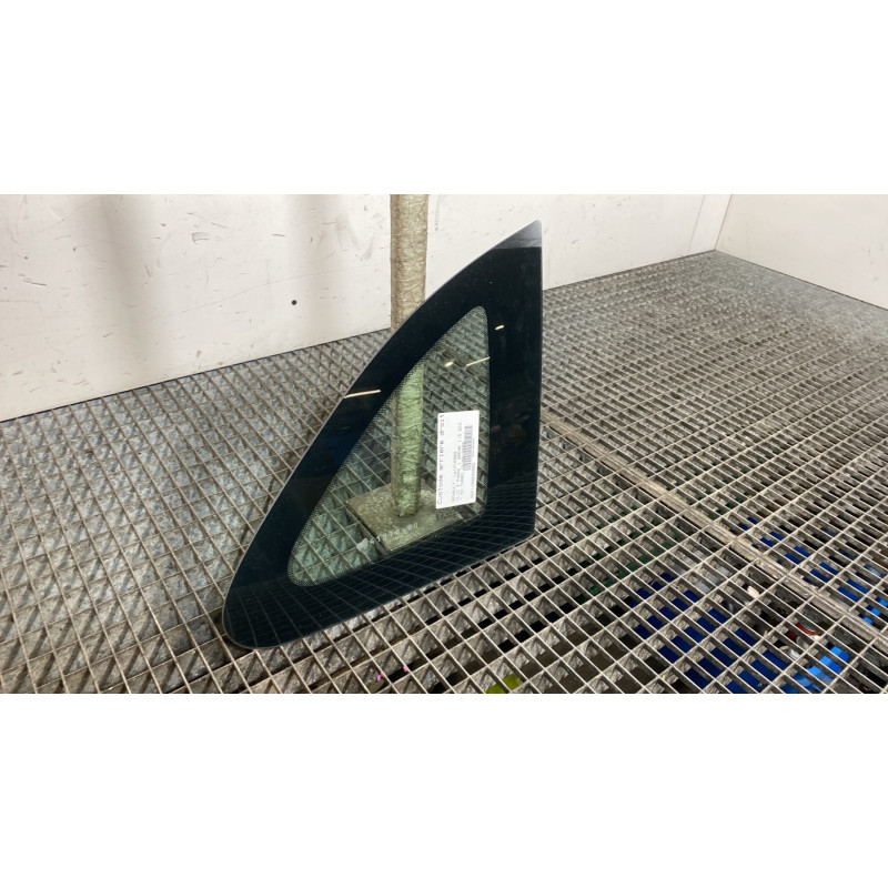 Custode arriere droit RENAULT CLIO 3 Photo n°2