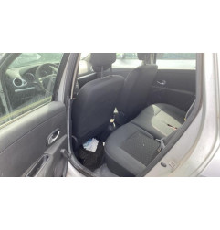 Custode arriere droit RENAULT CLIO 3