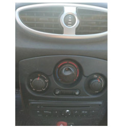 Custode arriere droit RENAULT CLIO 3