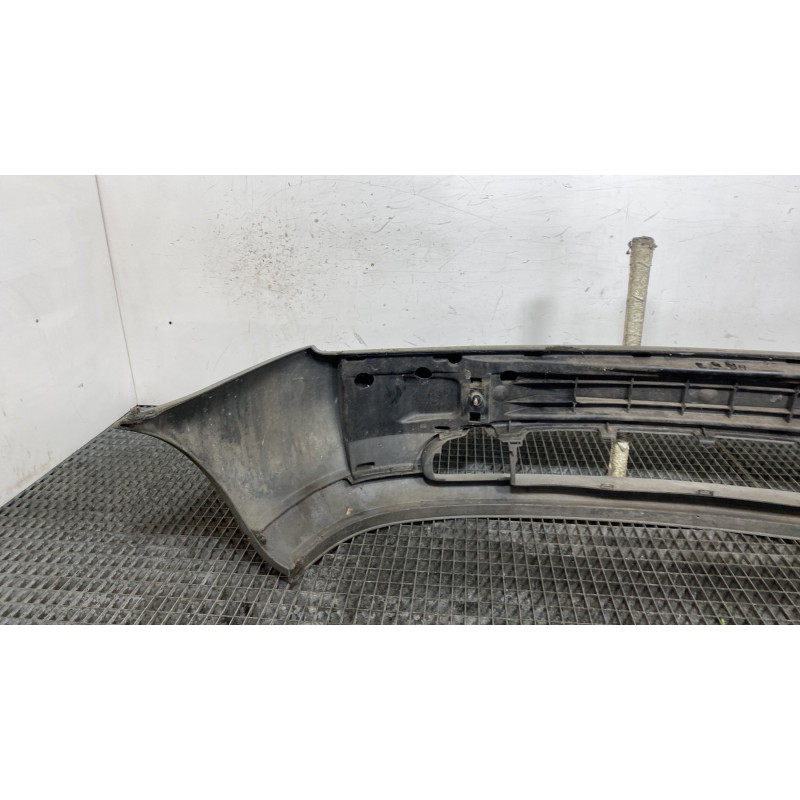 Pare choc avant FORD FIESTA 4 Photo n°4