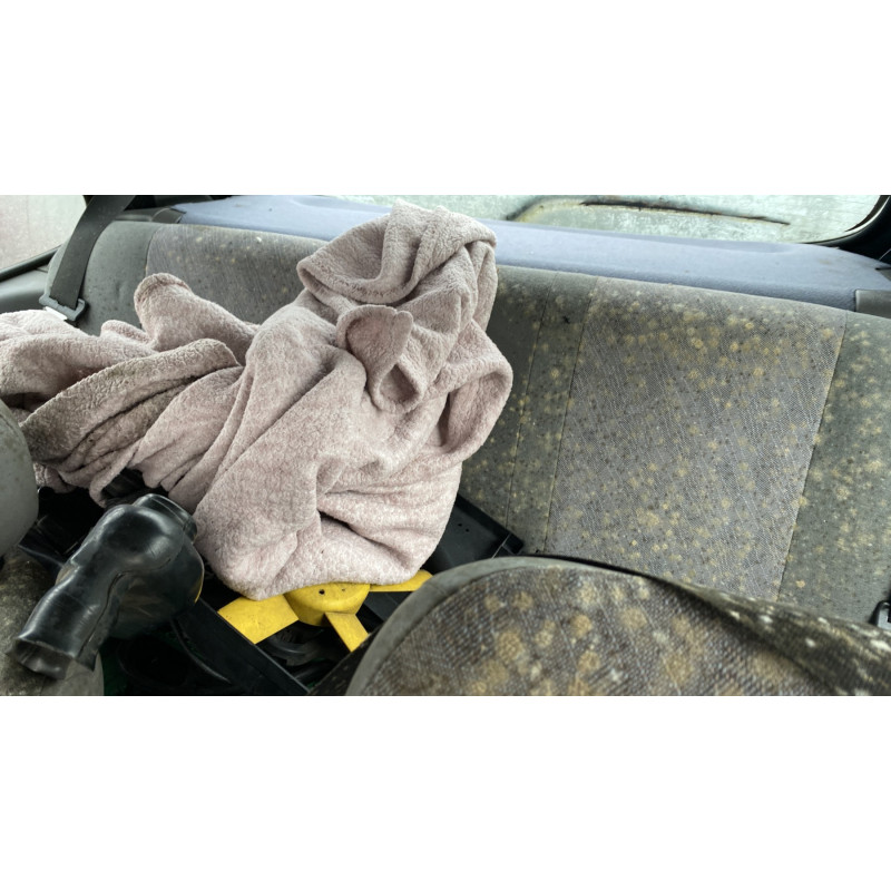 Pare choc avant FORD FIESTA 4 Photo n°18