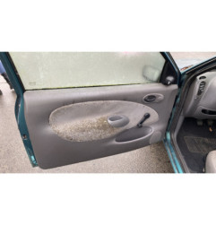 Porte avant droit FORD FIESTA 4
