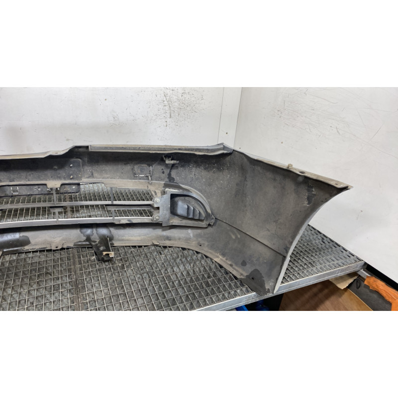 Pare choc avant NISSAN PRIMERA 2 Photo n°4