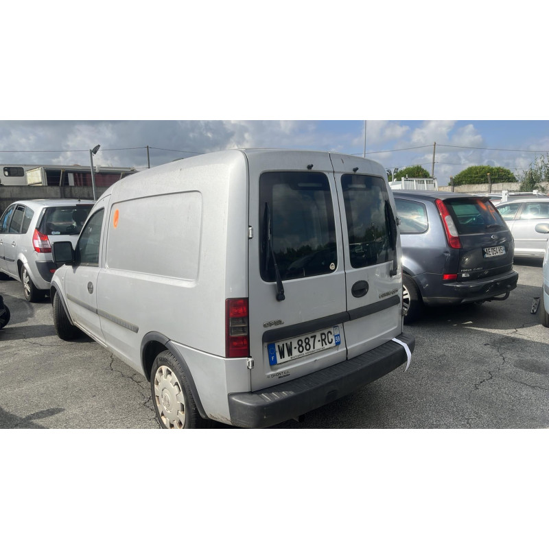 Feu arriere principal gauche (feux) OPEL COMBO C Photo n°4