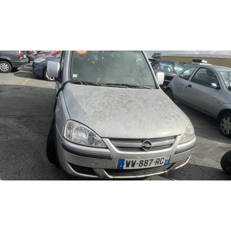 Feu arriere principal gauche (feux) OPEL COMBO C Photo n°6