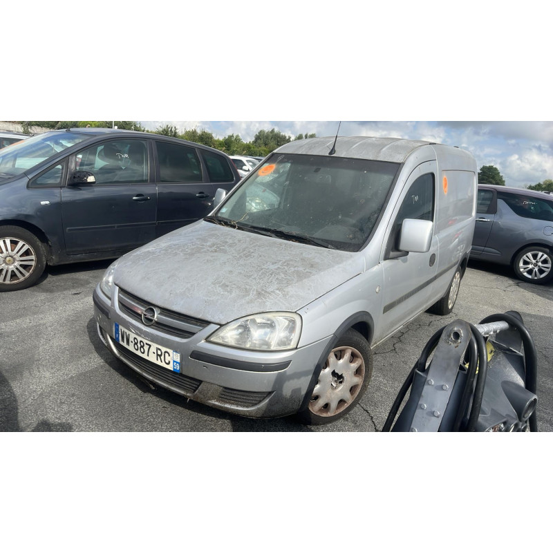Feu arriere principal gauche (feux) OPEL COMBO C Photo n°9