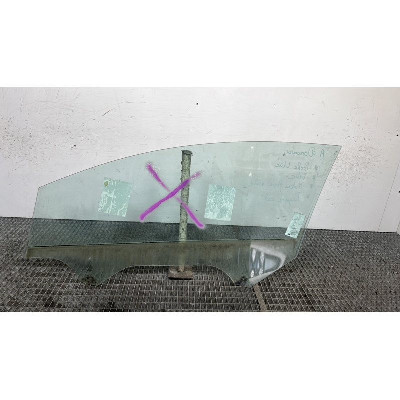 Vitre avant gauche FORD FIESTA 6 Photo n°4